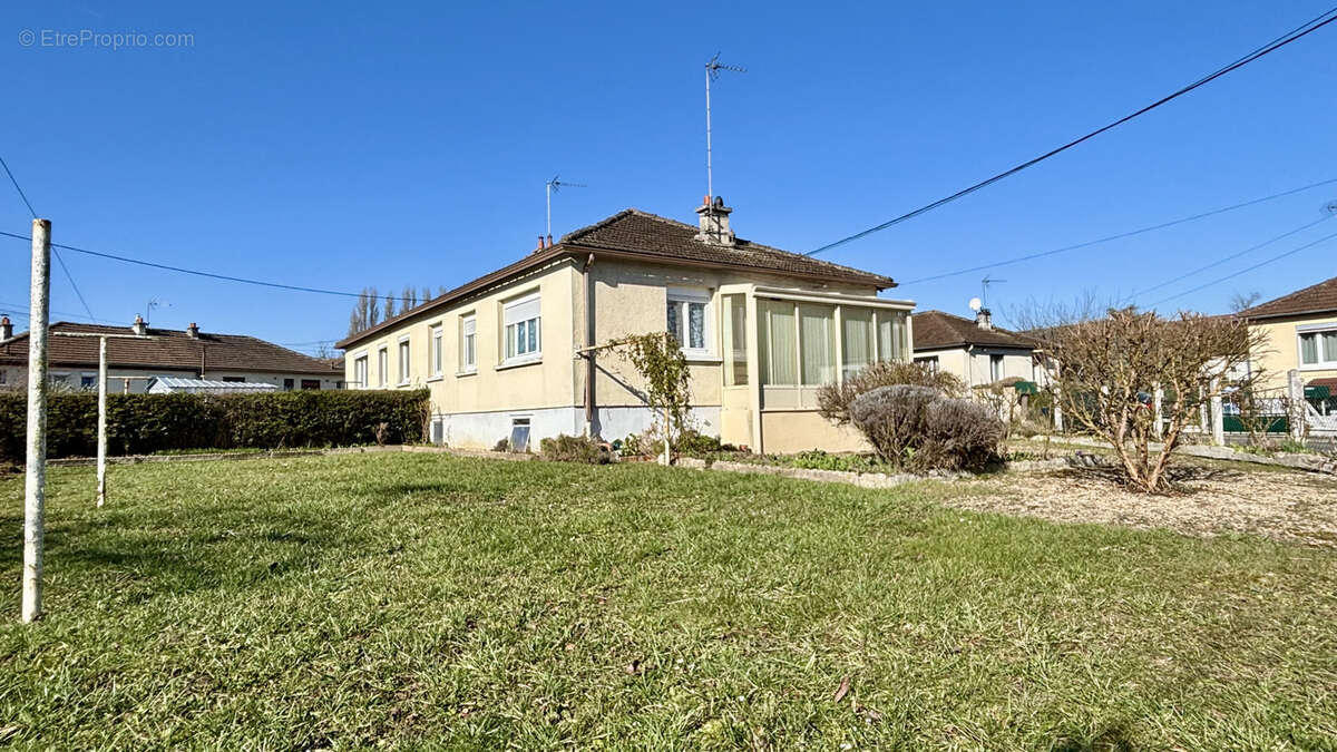 Maison à SOISSONS