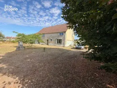 Maison à JUSSY-LE-CHAUDRIER