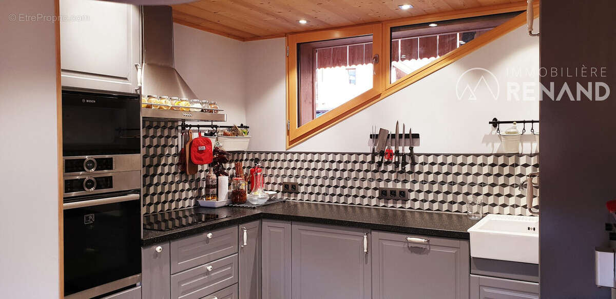 DETAIL CUISINE HIGH TECH  - Appartement à CLUSES