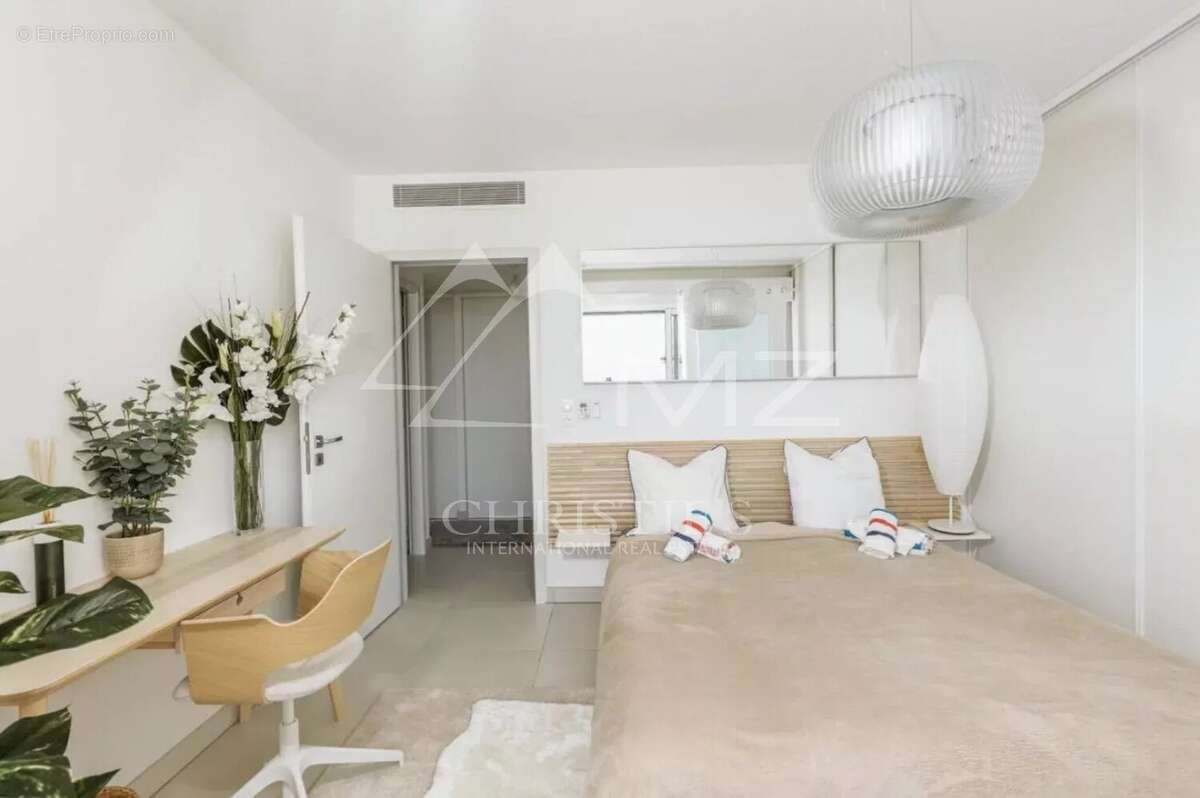 Appartement à BEAUSOLEIL