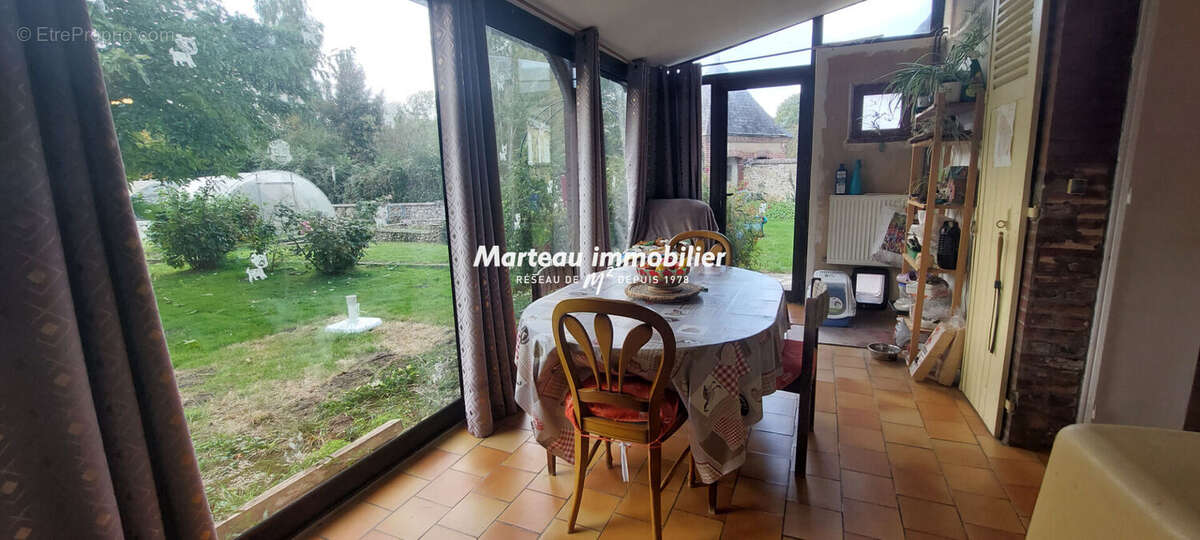 Maison à VALENNES