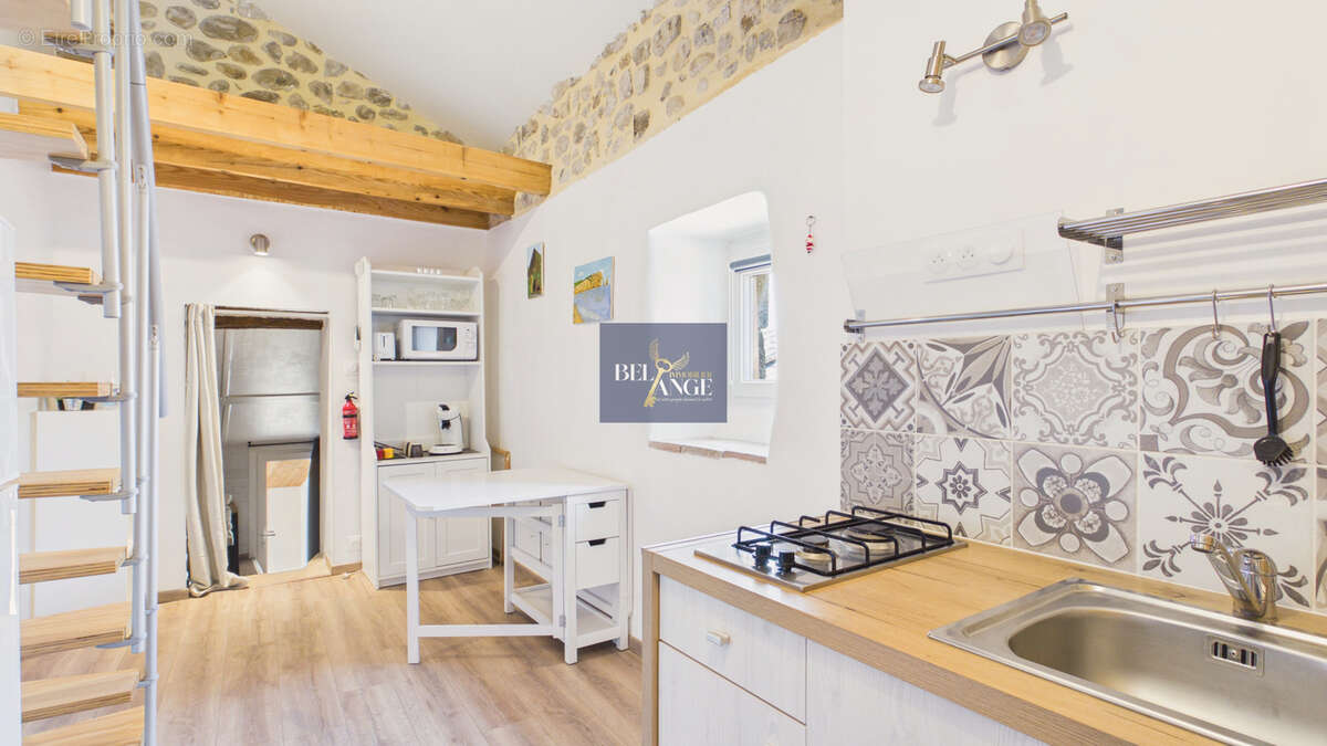 Maison de village en pierre   Le charme authentique au cœur de Vallon-Pont-d’Arc - photo 10