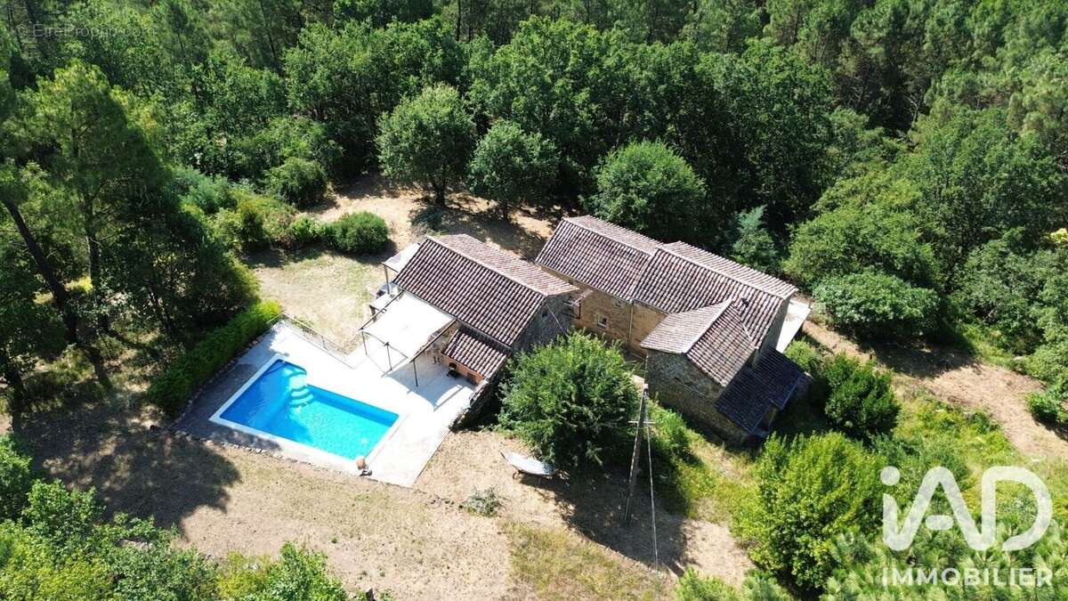 Maison 182 m² à Rosieres  - photo 2
