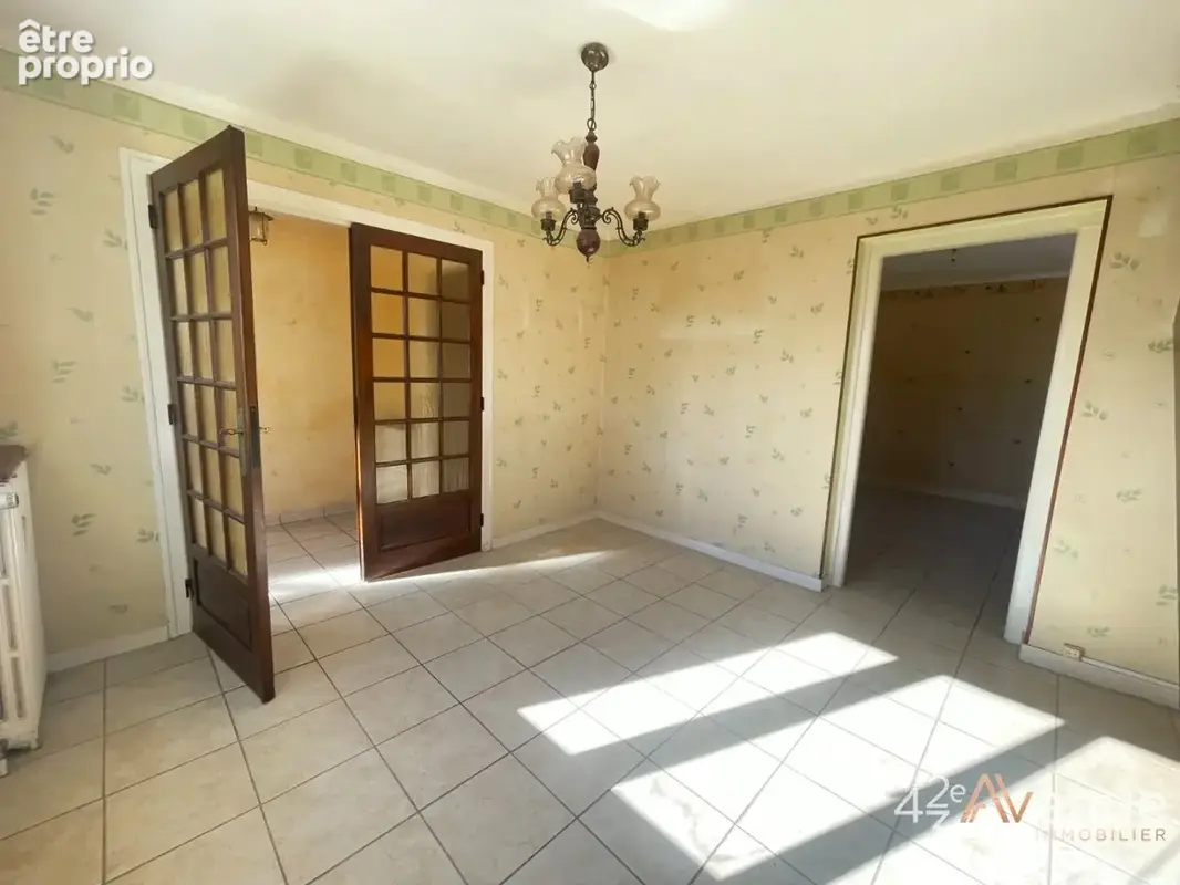 Maison 7 pièces 115 m² à vendre à Aurec-Sur-Loire (43110) - photo 7
