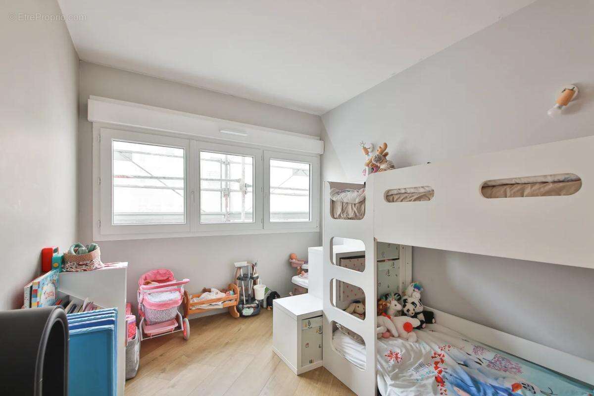 Appartement à ASNIERES-SUR-SEINE