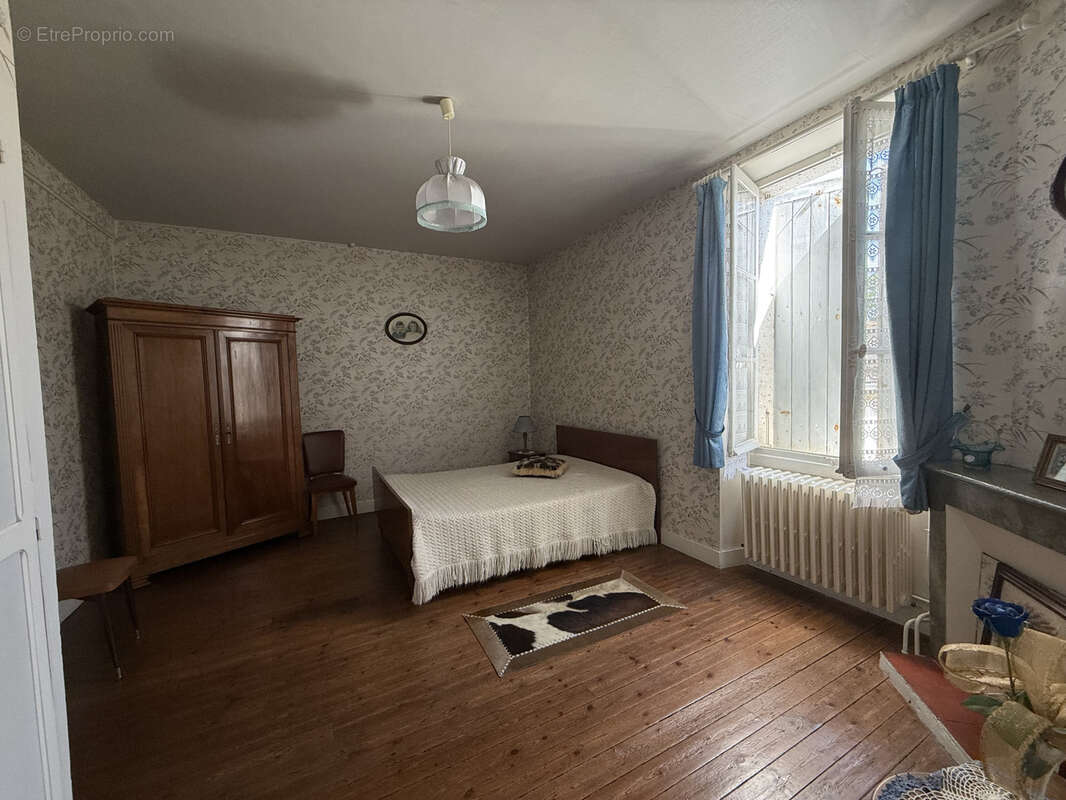 Maison de village et dépendances - photo 15