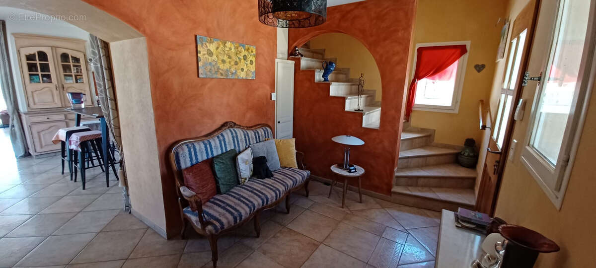 Maison à BUIS-LES-BARONNIES