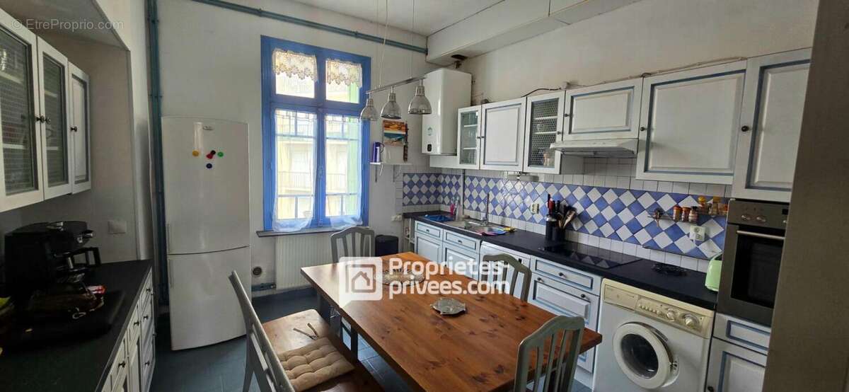 Maison de caractère  6 pièces Perpignan centre avec local / garage de 70 m² - photo 10