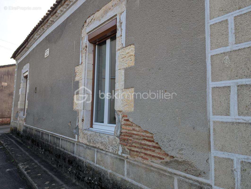 Maison à CASTELJALOUX