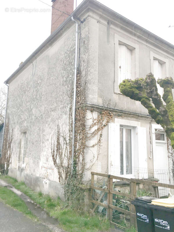 Maison à SAINT-SYMPHORIEN