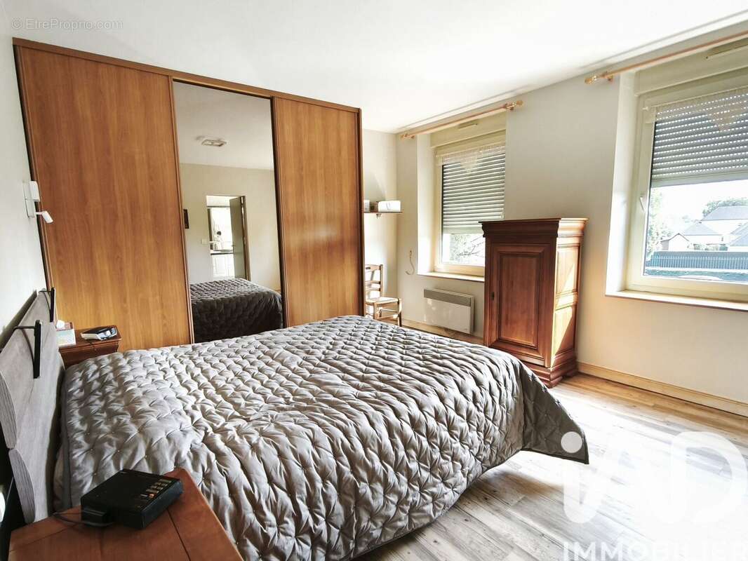 Photo 8 - Maison à ARON