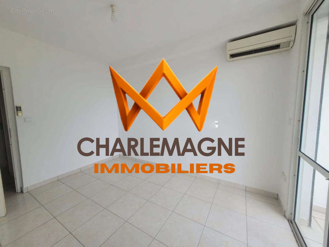 Appartement à BAIE-MAHAULT