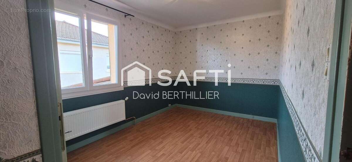 Photo 5 - Maison à SAINT-DENIS-LES-BOURG