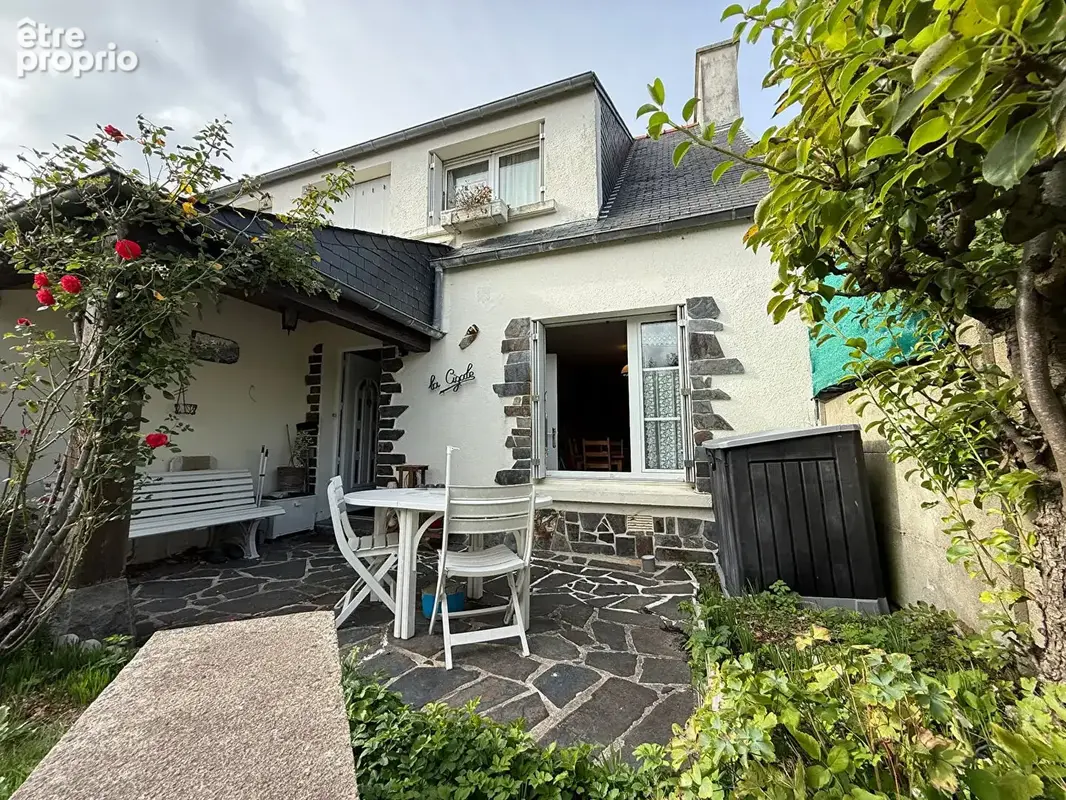 A vendre. Exclusivité. Carantec. Maison centre ville - photo 8