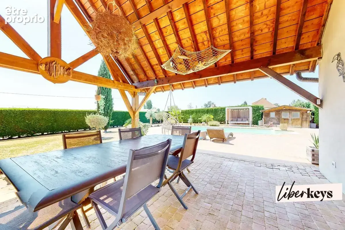 Maison d’architecte, piscine et jardin arboré à Chaudenay - photo 10
