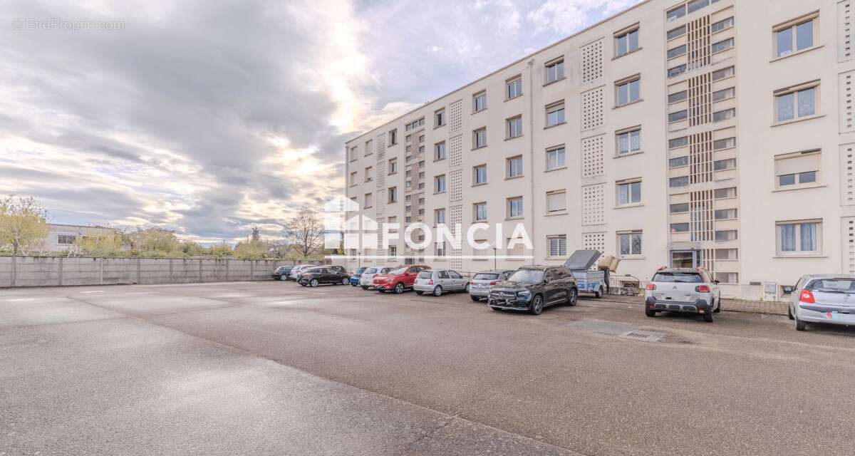 Appartement à ROANNE