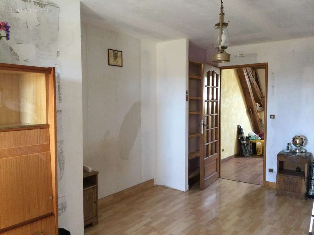 Maison à ALLIGNY-COSNE