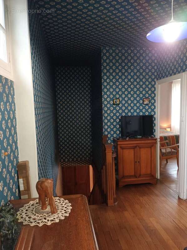 Maison à MONTCEAU-LES-MINES