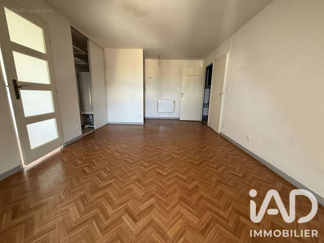 Appartement 36 m² à Montereau-Fault-Yonne  - photo 9