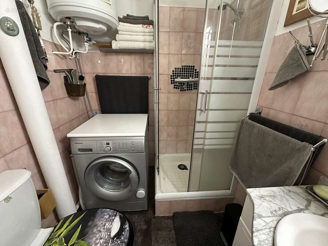 Appartement à ROQUEBRUNE-CAP-MARTIN