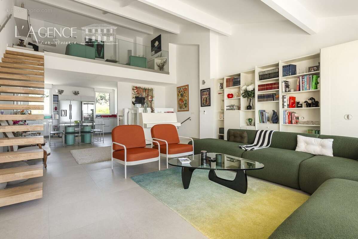 Appartement à AIX-EN-PROVENCE