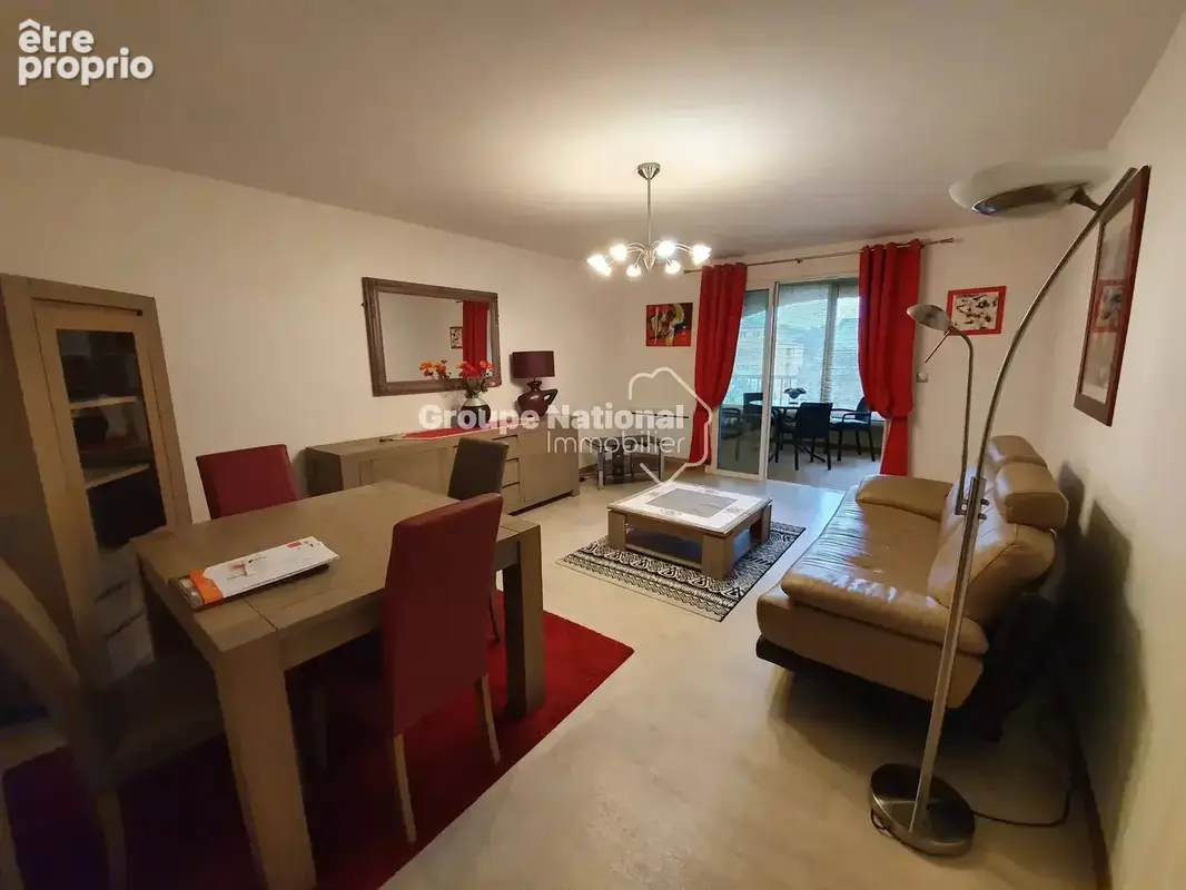 Photo Appartement à Six-Fours-Les-Plages au prix de 332 000€