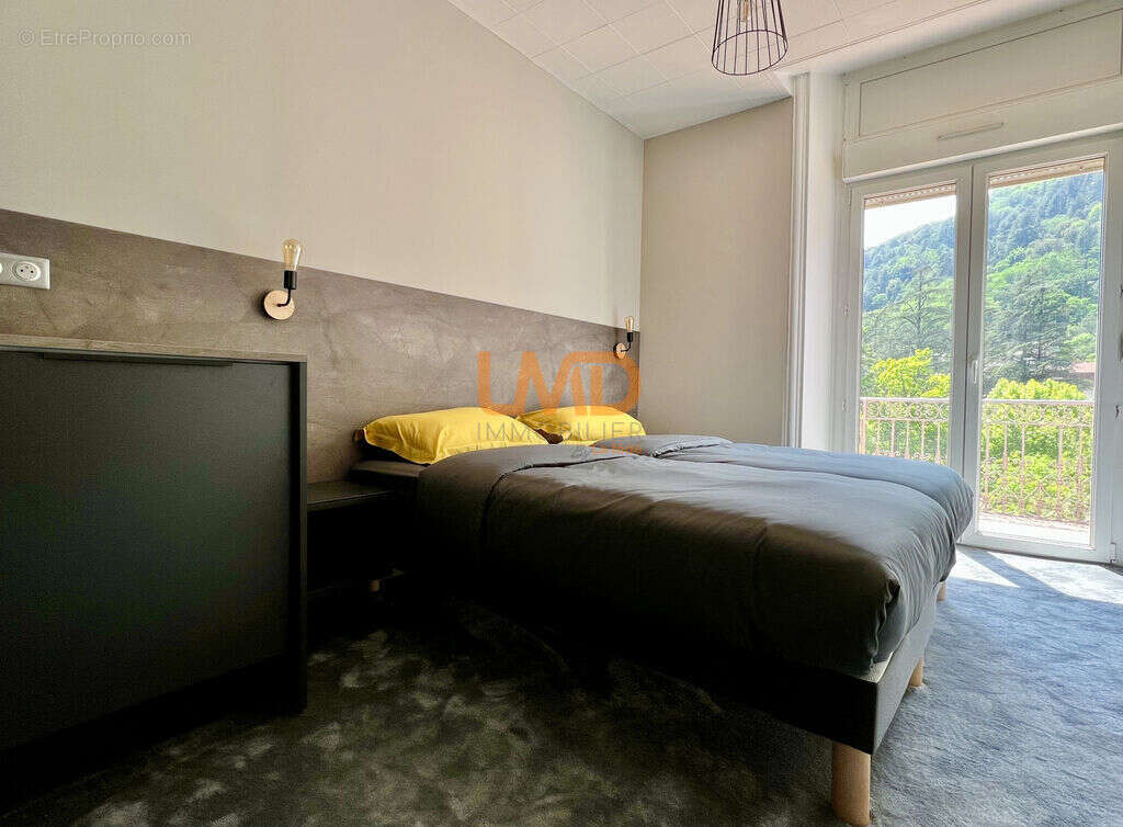 Appart-hôtel 10 chambres  Fort rendement locatif - photo 4