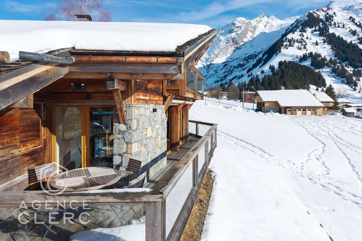 Maison à LA CLUSAZ