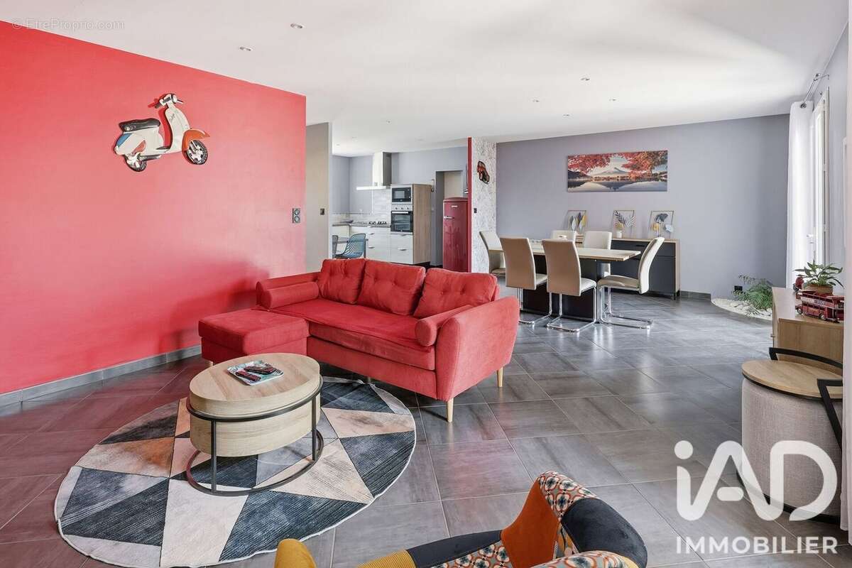 Maison 125 m² à Saint-Hilaire-De-Clisson  - photo 8