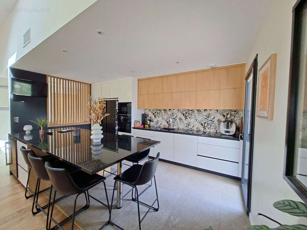 Maison à VIELLE-SAINT-GIRONS