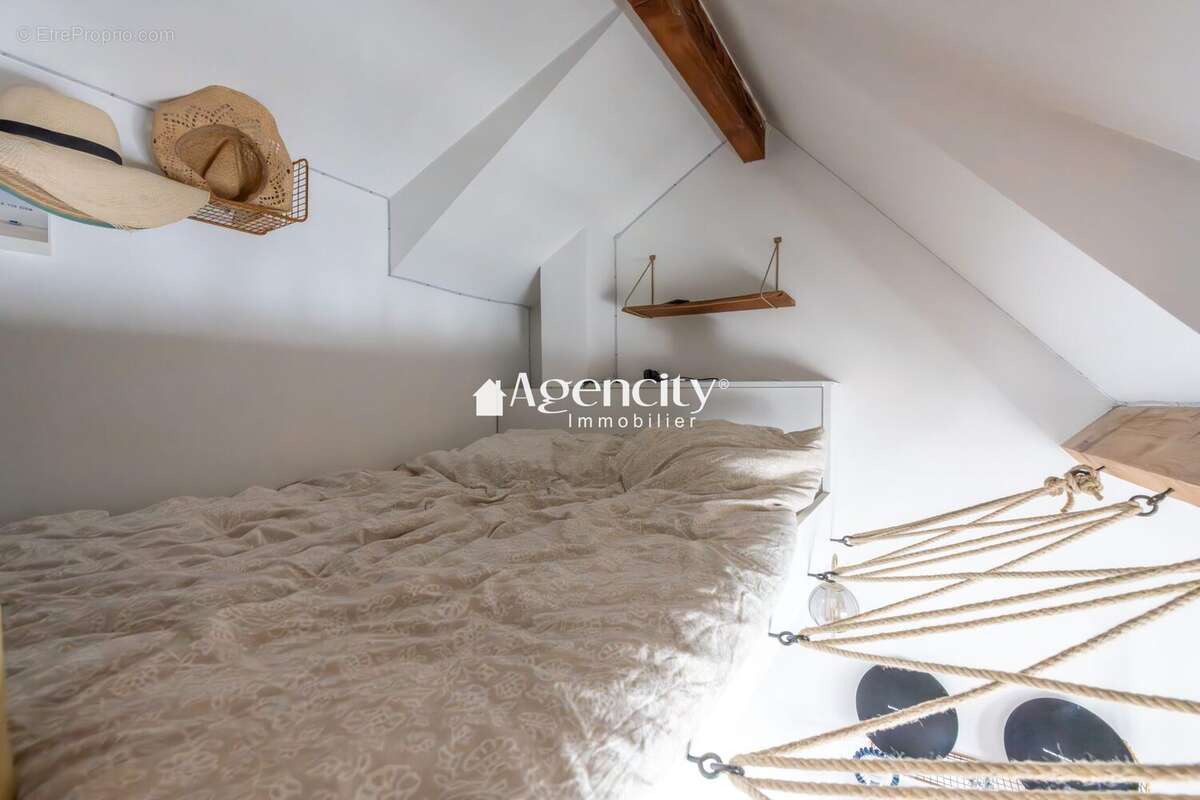 Appartement à SAINT-MAUR-DES-FOSSES