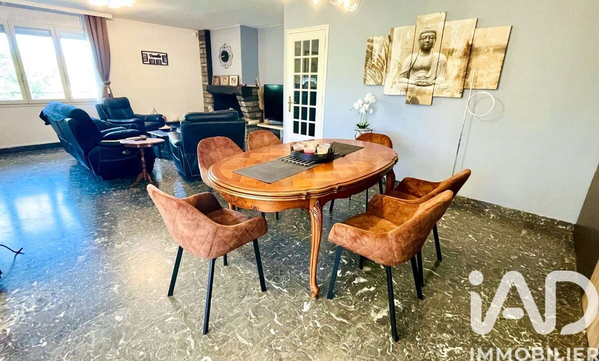 Maison 256 m² à Labroquere  - photo 9