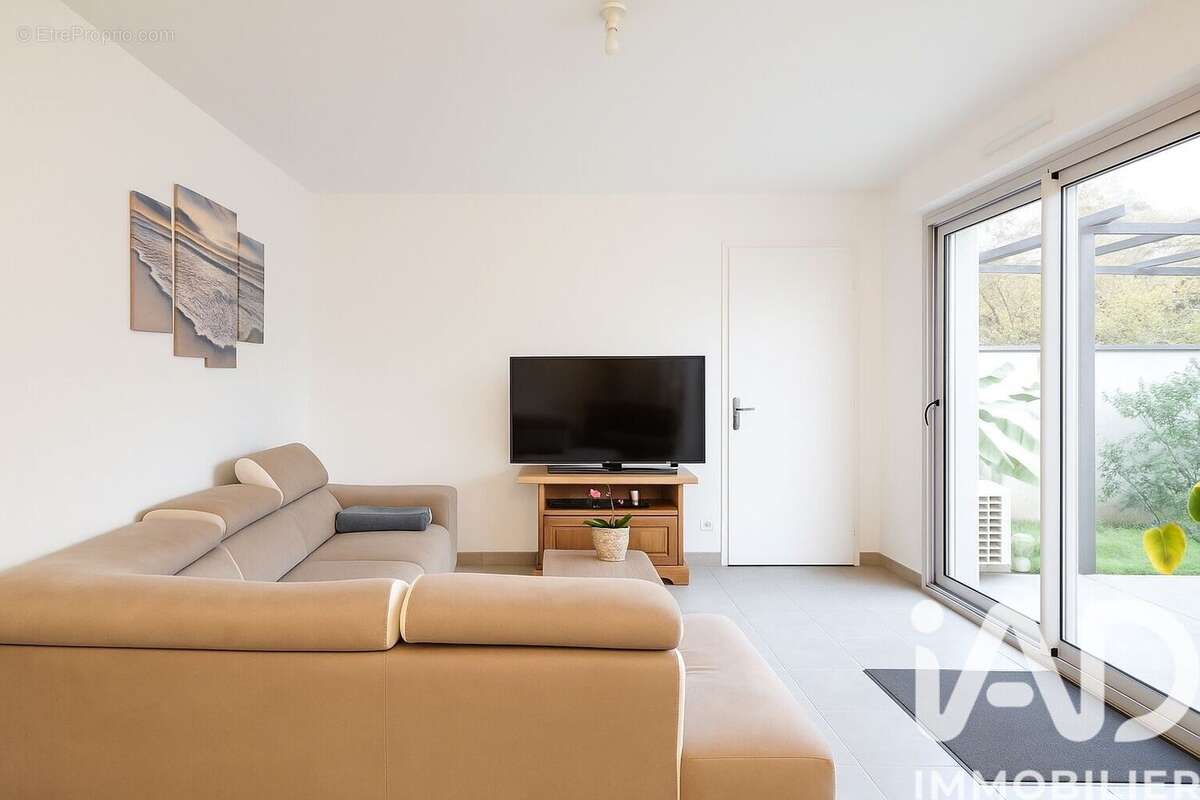 Photo 5 - Maison à SAINT-JUST-LUZAC