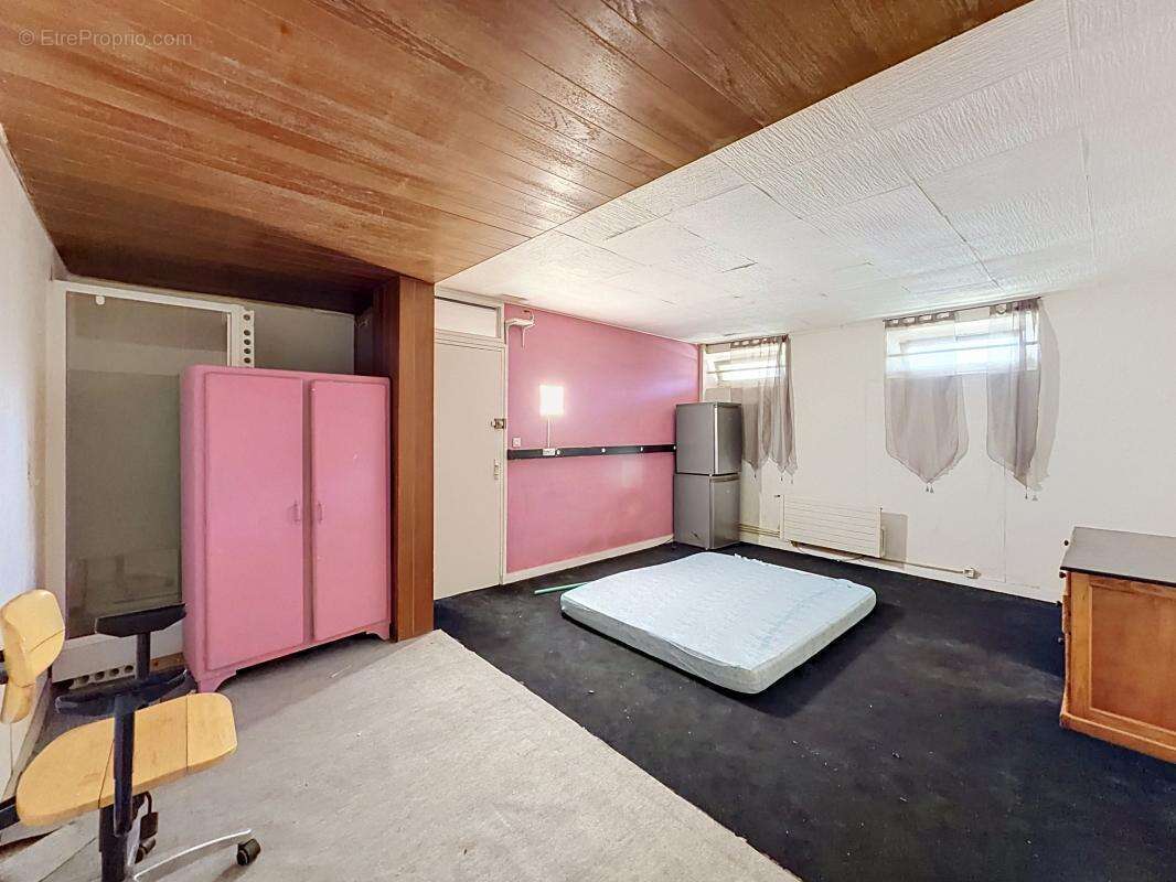 Locaux/Biens immobiliers - photo 5