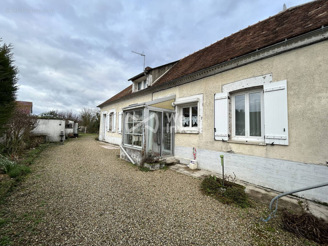 Maison à FONTAINE-FOURCHES