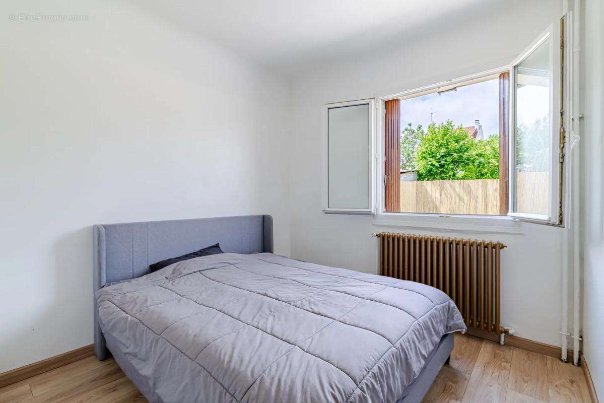 Appartement à BONNEUIL-SUR-MARNE