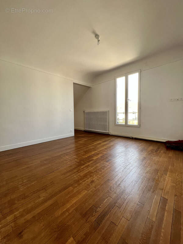 Maison à LE BLANC-MESNIL