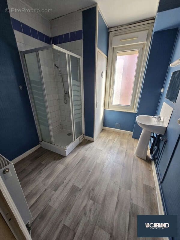 Appartement 40 m² à Lille  - photo 3