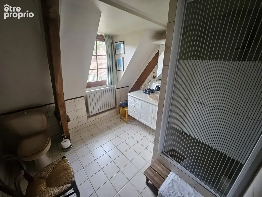 Maison 9 pièces 214 m² à vendre à Equemauville (14600) - photo 9