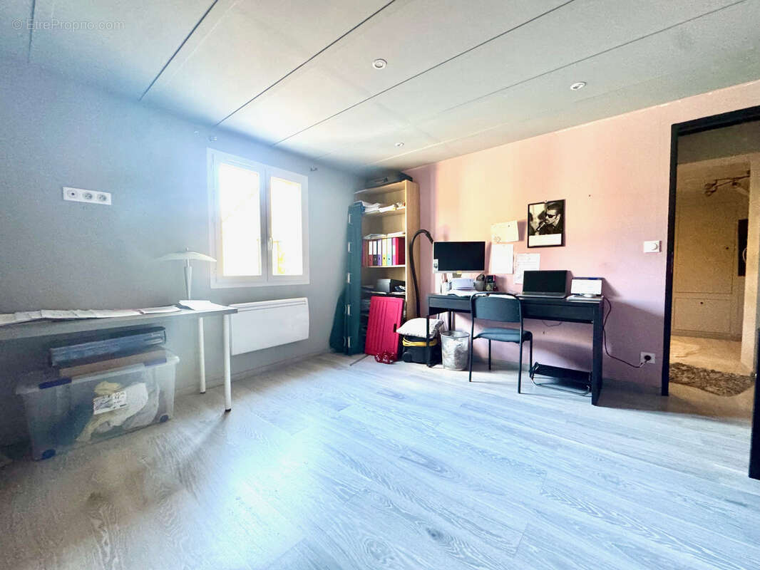 Malaucene - villa + local artisanal - photo 22
