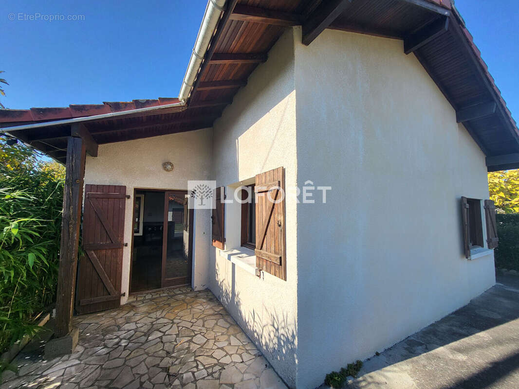 Maison à AUREILHAN