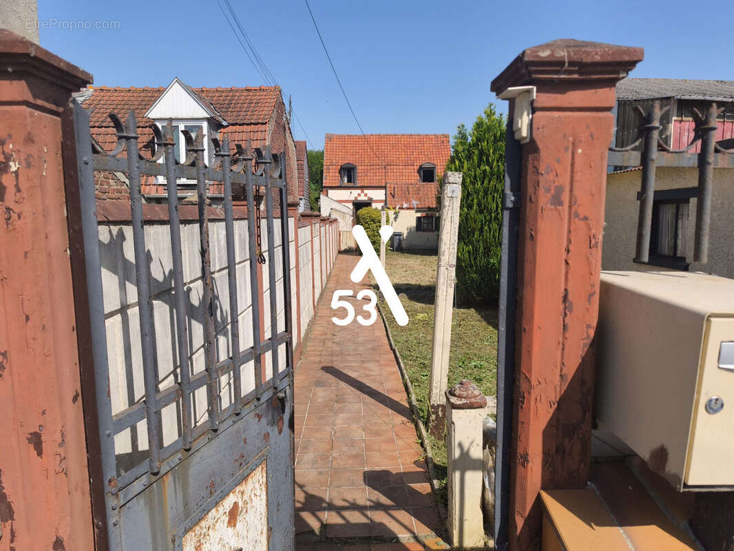 Maison à AIRE-SUR-LA-LYS