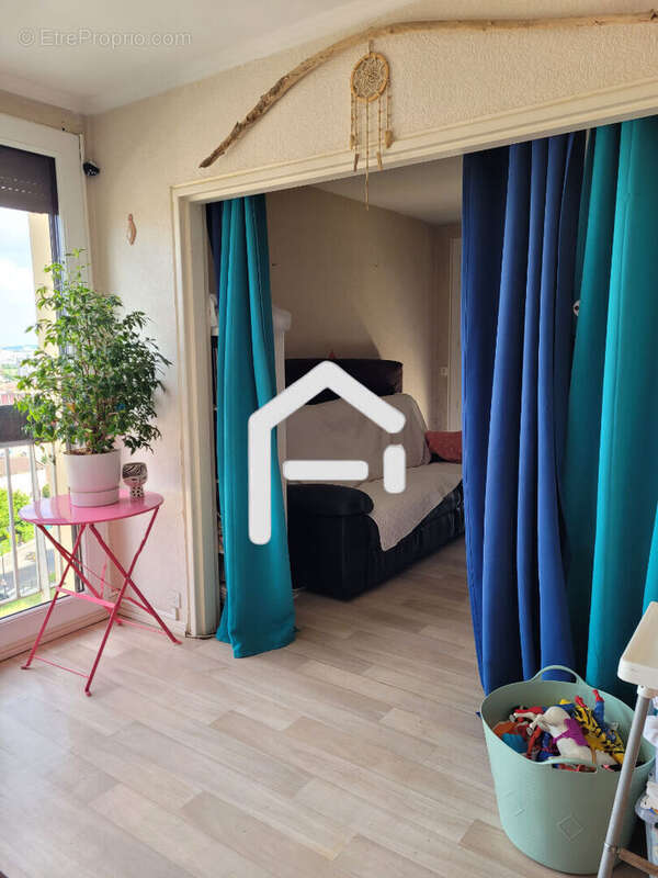 Appartement à COLOMIERS