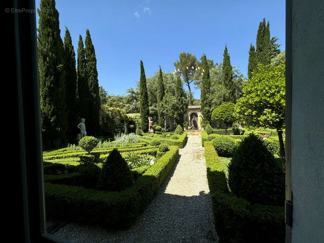 Maison à NIMES
