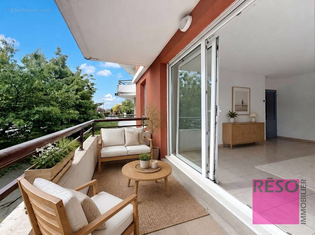 Appartement à VILLE-LA-GRAND