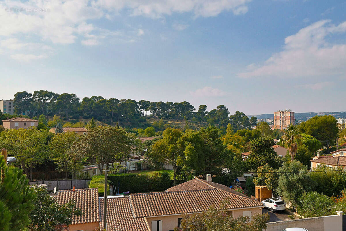 Appartement à MARSEILLE-13E