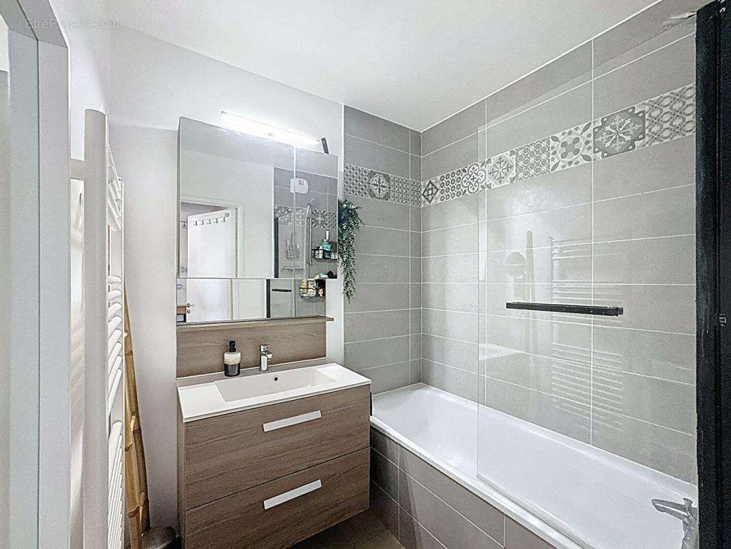 Appartement à BIEVRES