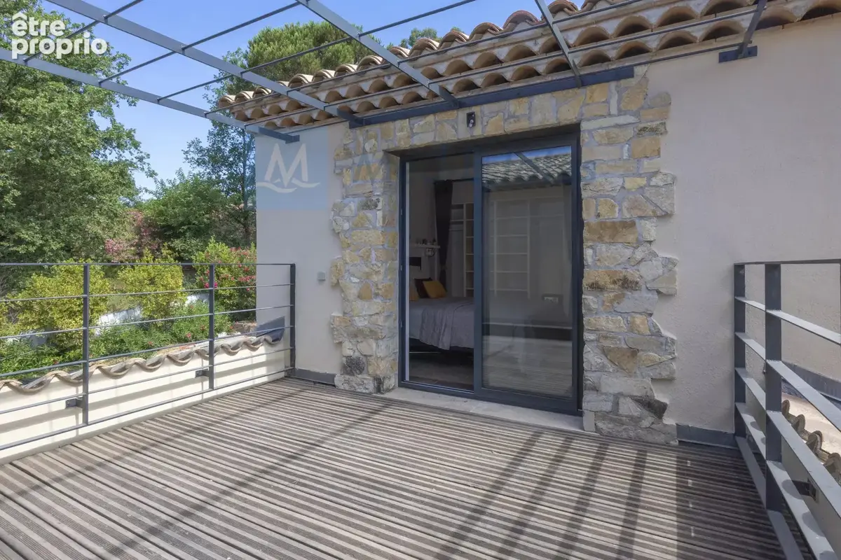 Grimaud - Appartement d'exception avec piscine au pied du village de grimaud - photo 12