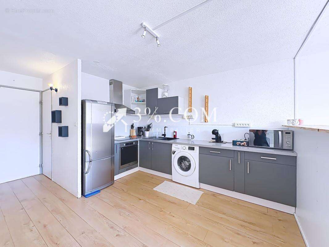 GRUISSAN RIVE DROITE   Élégant appartement rénové avec balco - photo 9