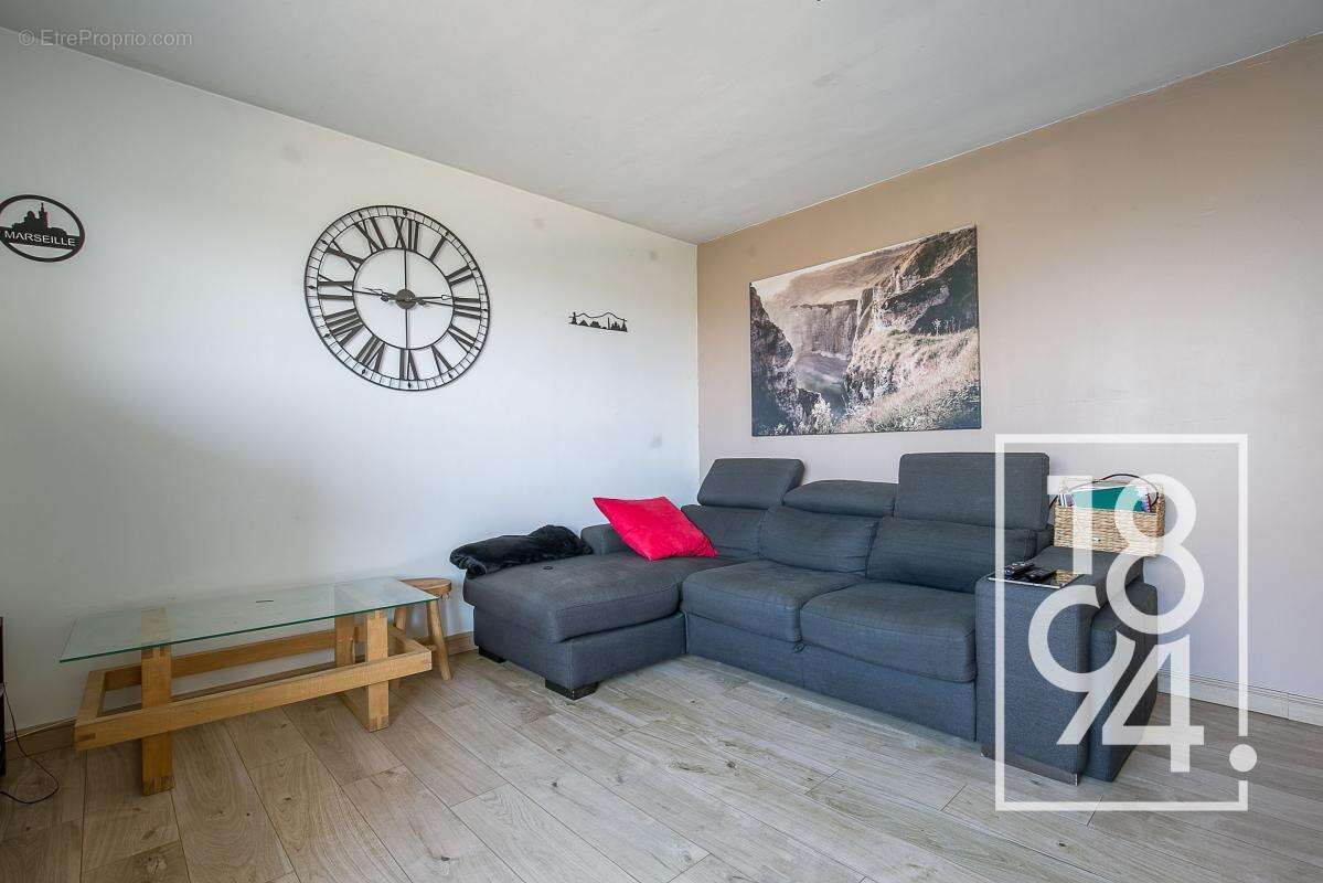 Appartement à MARSEILLE-13E